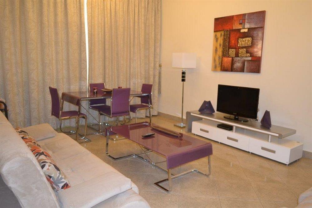 Abu Dhabi Plaza Hotel Apartments Exterior photo